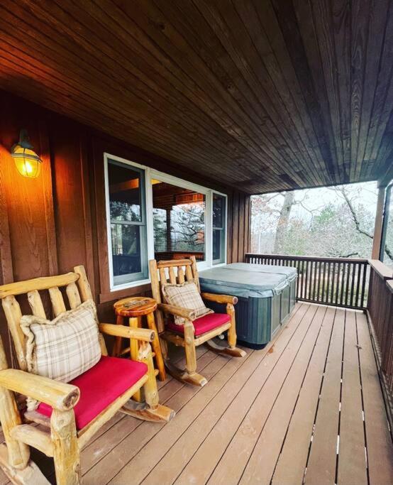Eagle Crest Cabin, White River View With Hottub Eureka Springs Exterior photo